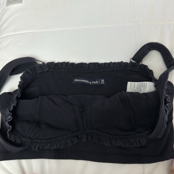 Brand: Abercrombie & Fitch/ Color:Black/ Size:XS/ Condition: Used;mild stains - Picture 3 of 3